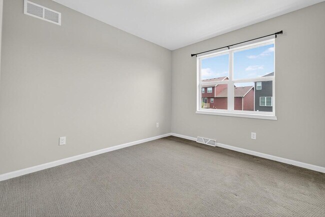 Building Photo - 9720 Winter Basil Dr