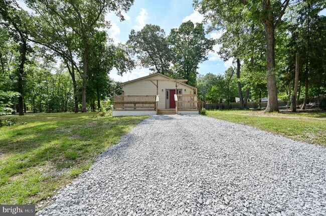 Building Photo - 2722 Sunset Ave