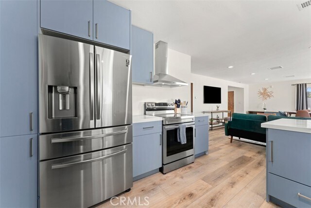 Building Photo - 60468 Latham Trail
