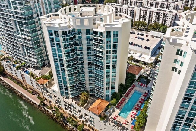 Building Photo - 250 Sunny Isles Blvd