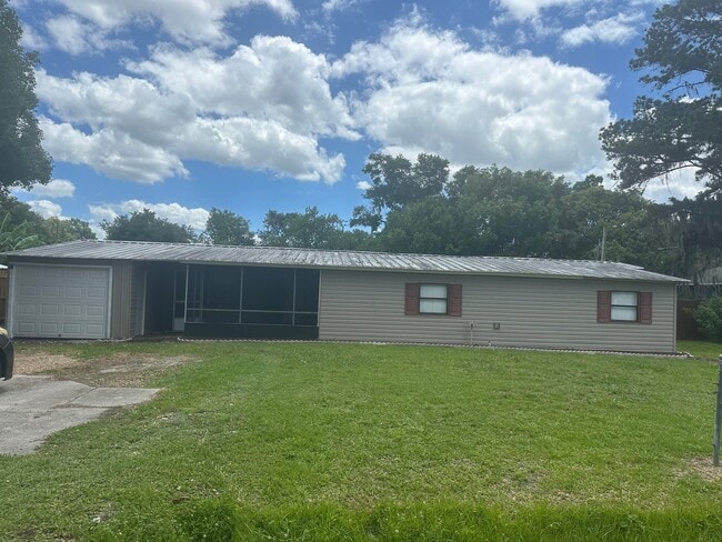 Building Photo - 2777 Tropical Lake Dr