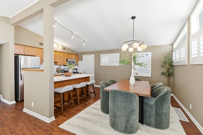 Building Photo - 1001 Coffey Ct