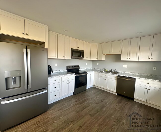 Building Photo - 3BR/2BA Home For Rent in Jtown!