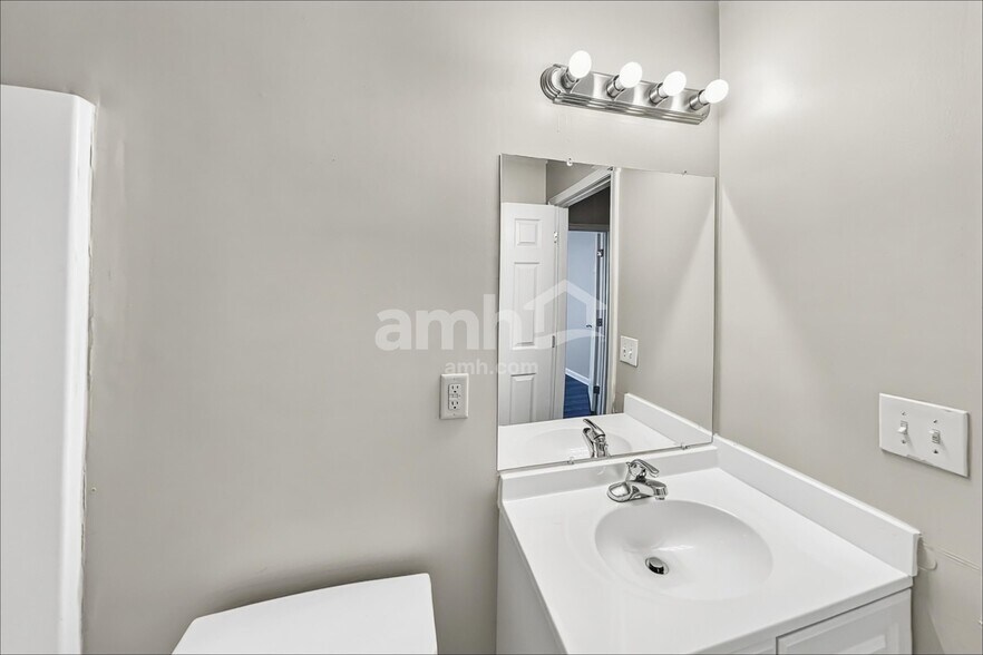 Building Photo - 4134 Caldera Xing