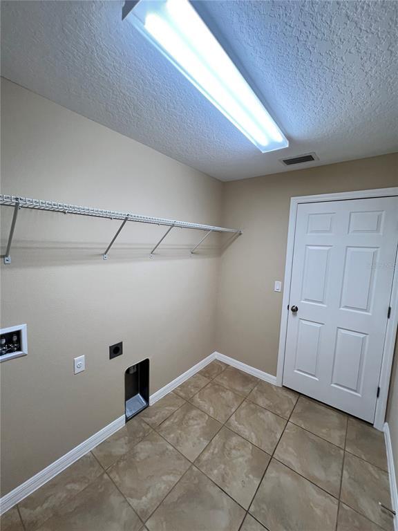 Building Photo - 6 Barbera Ln