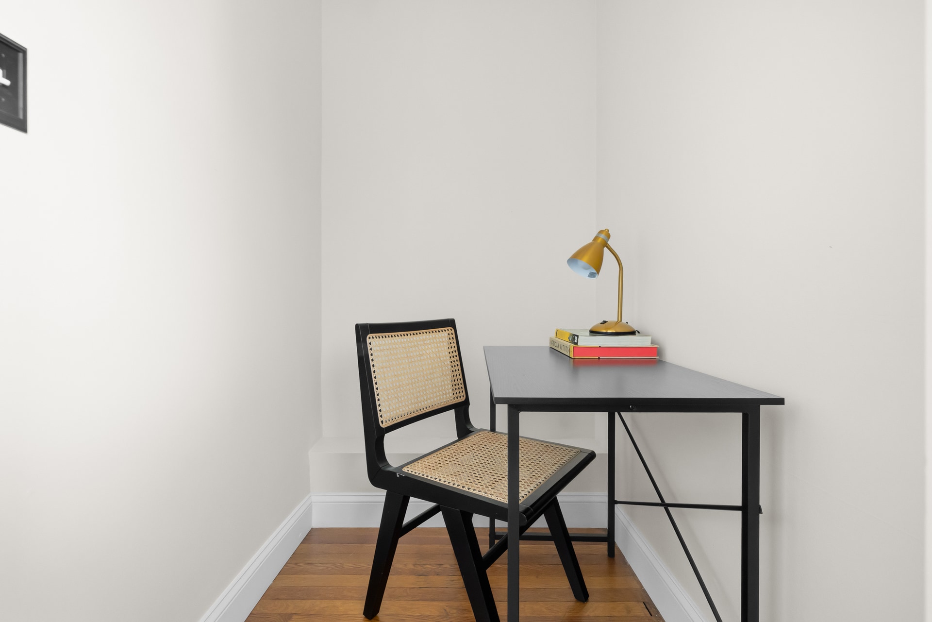 Building Photo - 125 Urell Pl NE