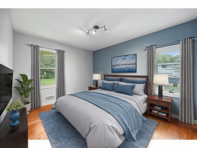 Building Photo - 4 Bed - 2 Bath Brooklyn Park Home with Lar...
