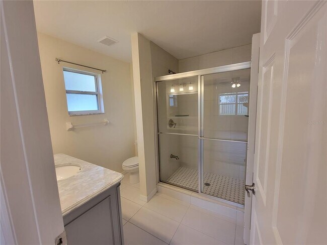 Building Photo - 5207 SW 79 Terrace