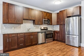 Building Photo - 500 Garden Park Blvd