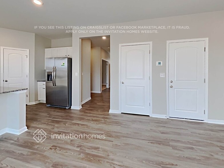 Building Photo - 4019 Penwood Pl