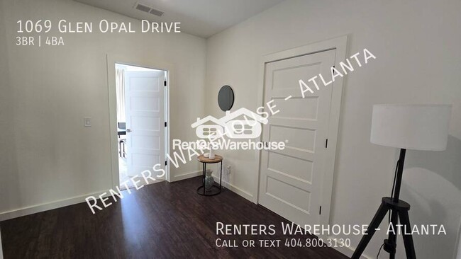 Building Photo - 1069 Glen Opal Dr