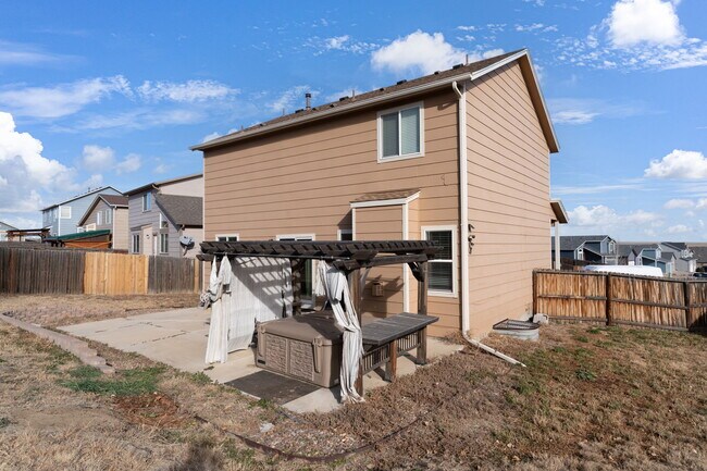 Building Photo - 9234 Red Fern Ln