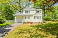 Building Photo - Waterfront Single Family Home for Rent!