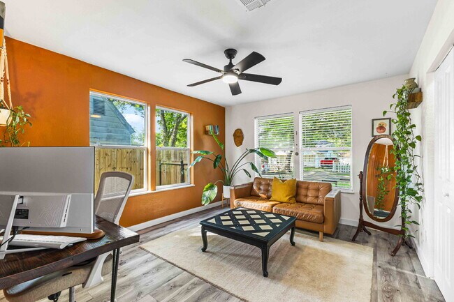 Building Photo - Timeless Charm Meets Modern Comfort in Brookview