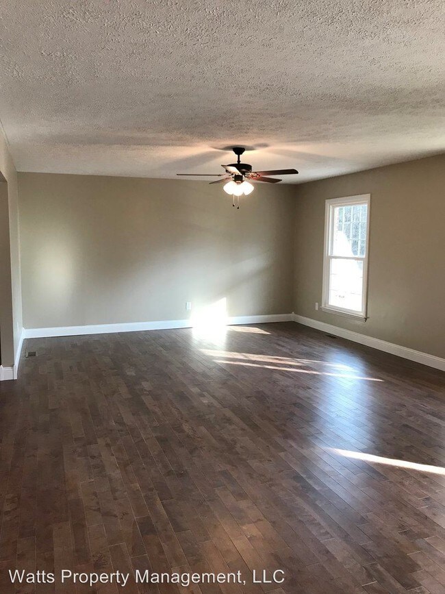 Building Photo - 4 br, 3 bath House - 245 Woodrow Lane
