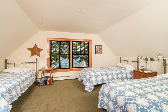 Building Photo - 131 Fish Hook Rd