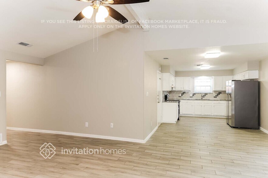 Building Photo - 6221 Hott Springs Dr