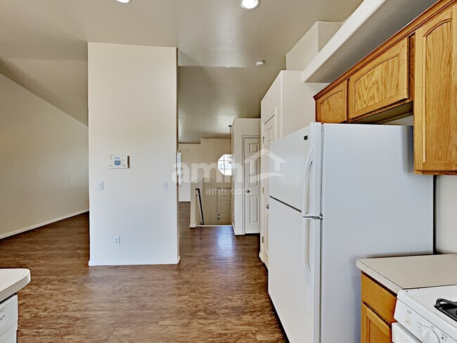 Building Photo - 2715 W 2300 S