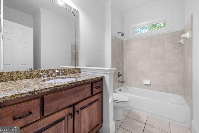 Building Photo - 1475 Boomer Cir