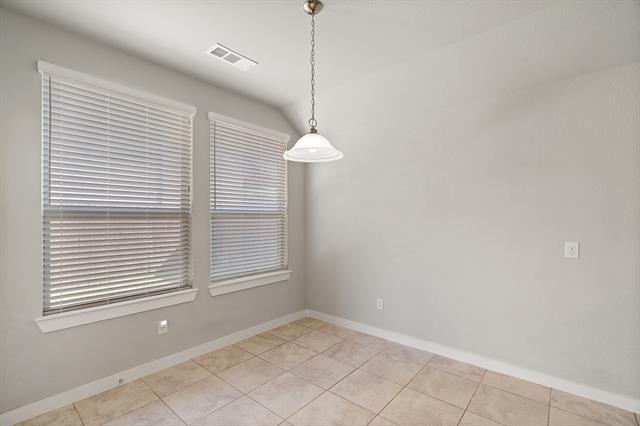 Building Photo - 1401 Macaw Ct
