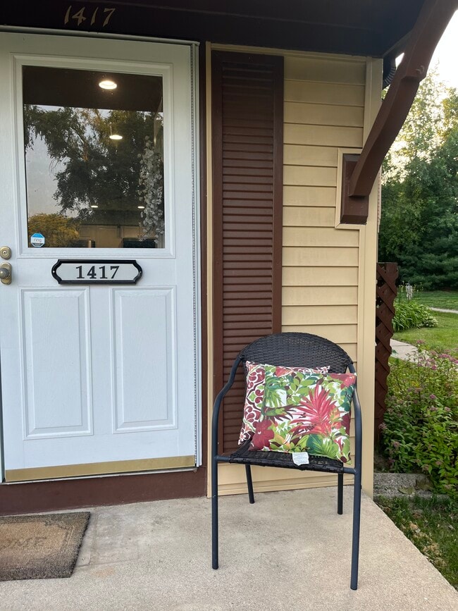 Primary Photo - 1417 Wingate Blvd