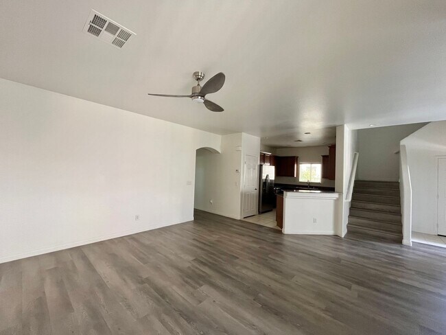 Building Photo - 9493 Alma Ridge Ave
