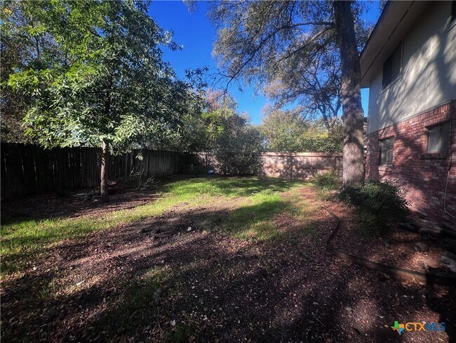 Building Photo - 1438 Plumeria St