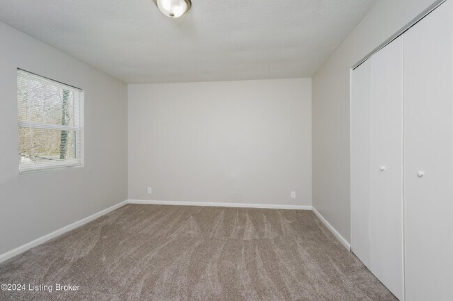 Building Photo - 1419 Knight Rd