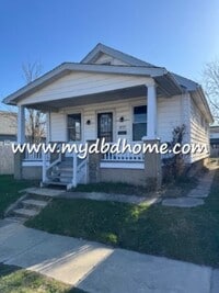 Building Photo - 3717 Barr St