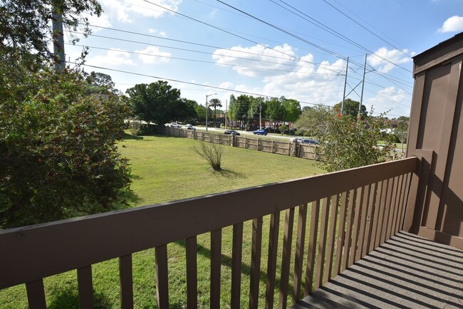 Building Photo - 5407 Pine Creek Dr