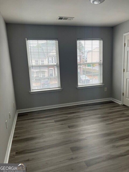 Building Photo - 3248 Hidden Cove Cir NW