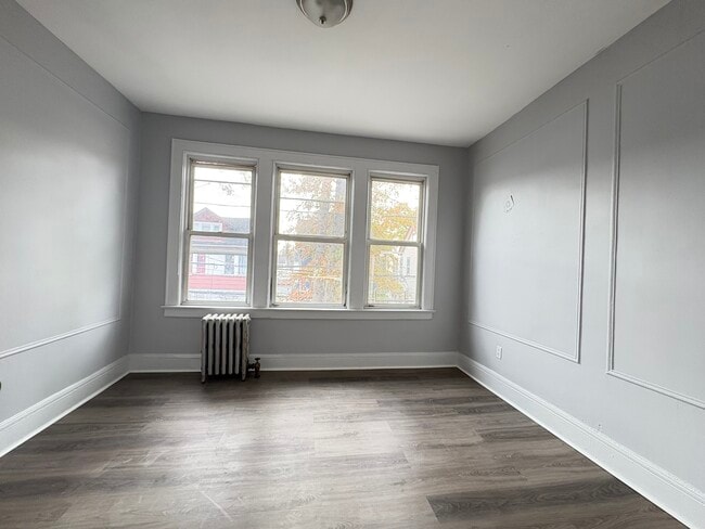 Unit 2R - 21 Underwood St