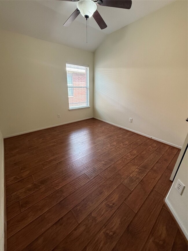 Building Photo - 1611 Mills Pass Way
