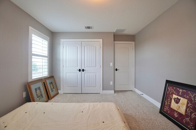 Building Photo - 7016 Lickeen Ct