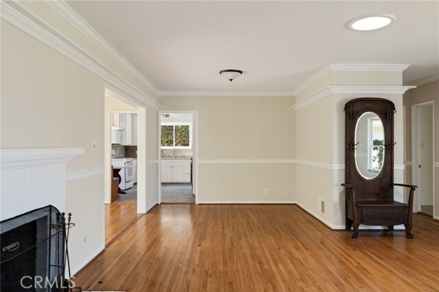 Building Photo - 424 Ave De Jose