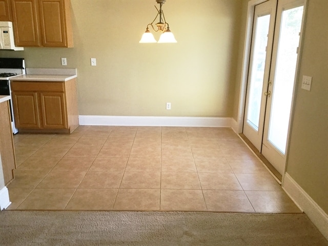 Building Photo - 4008 Edgeview Dr