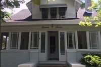 Building Photo - 1107 N Sheridan St