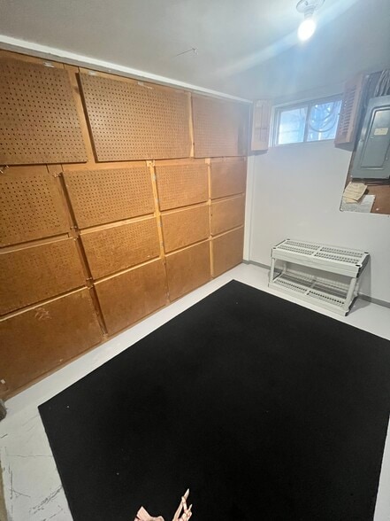 Building Photo - 15207 E Mission Ave