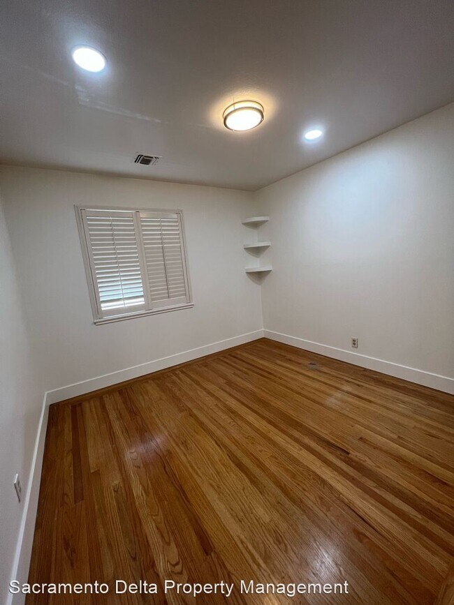 Building Photo - 3 br, 2 bath House - 2708 Riesling Way
