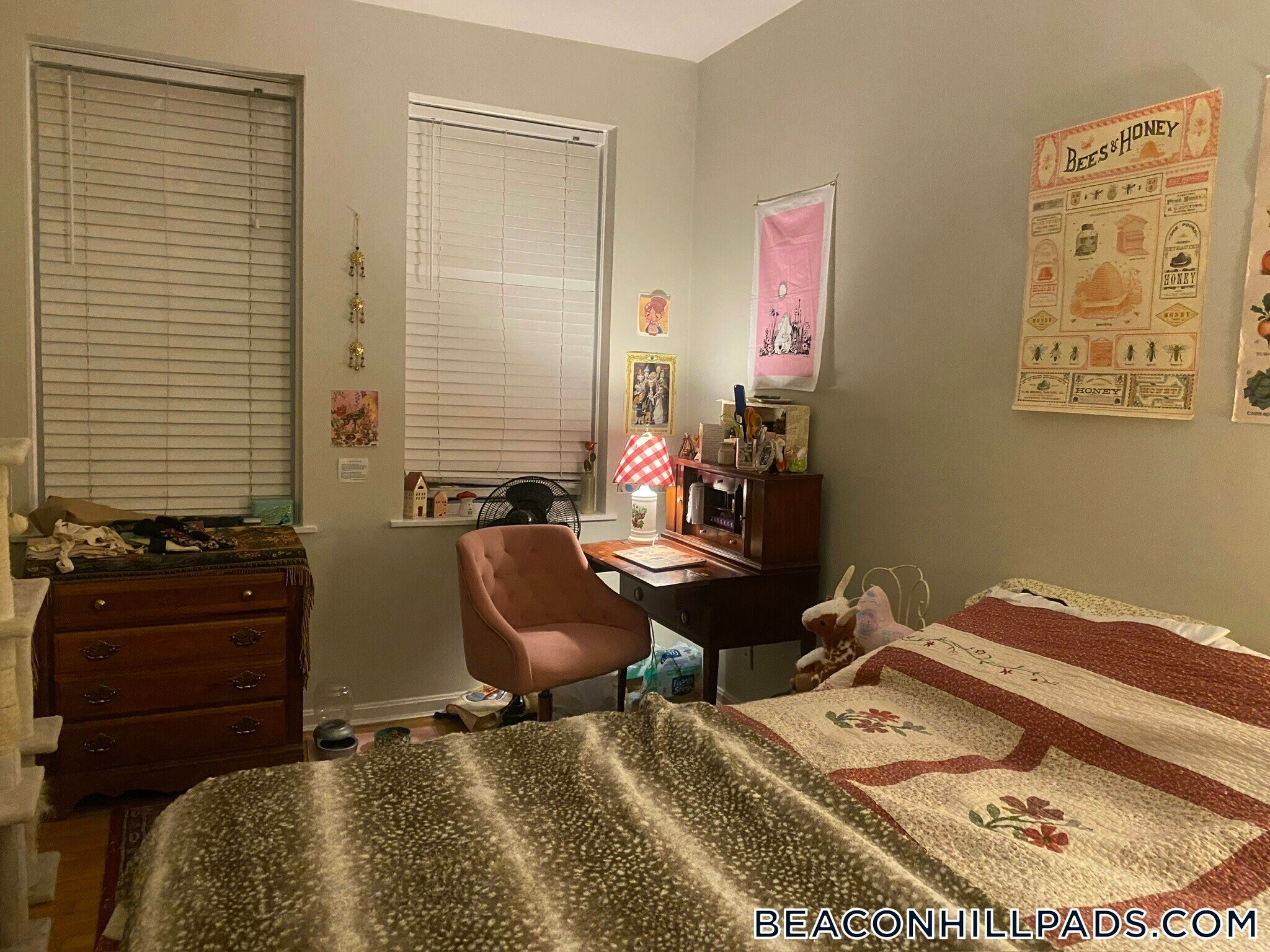 Building Photo - 70 Joy St