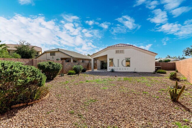 Building Photo - 4020 E Trigger Way