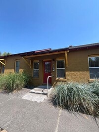 Building Photo - Historic Downtown Bend 1 Bed/1 Bath Unit - Harriman Street