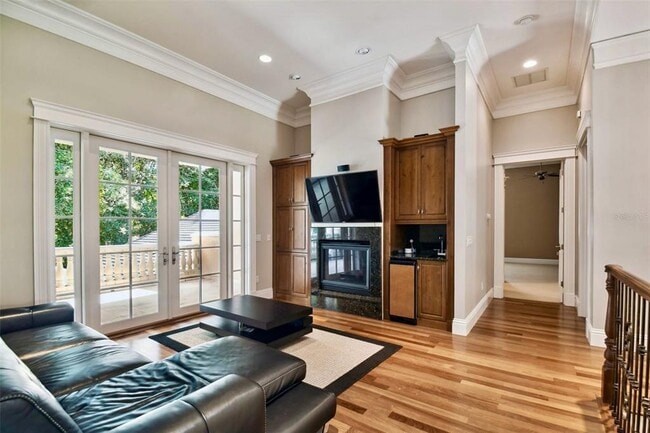 Building Photo - 704 Berrocales De Avila