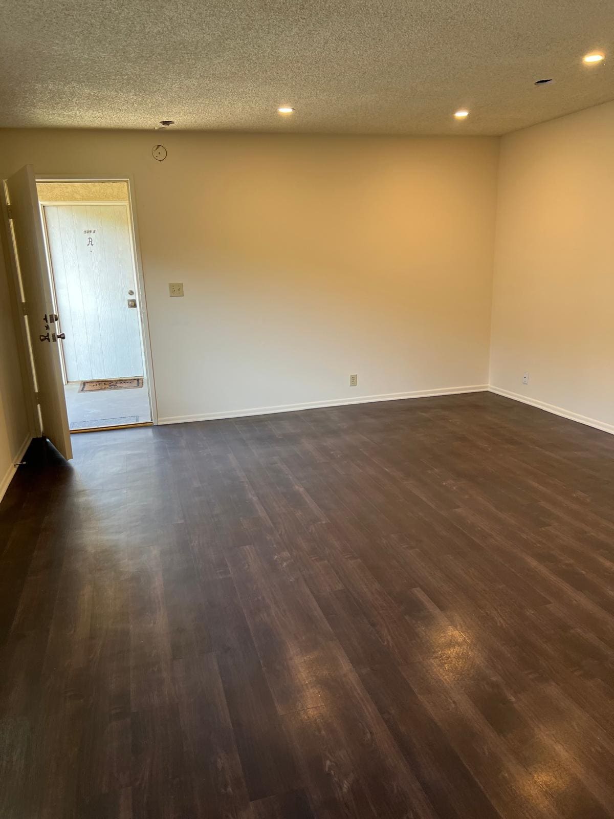 Building Photo - 507 S Orange Ave