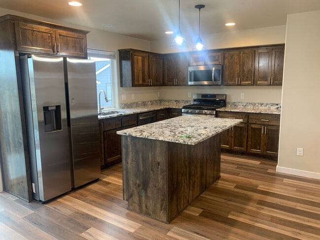 Building Photo - 7857 28th St