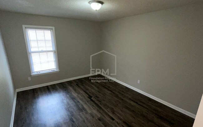 Building Photo - 7089 Cobblestone Dr