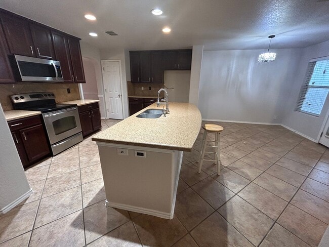 Building Photo - 7326 Concerto Dr