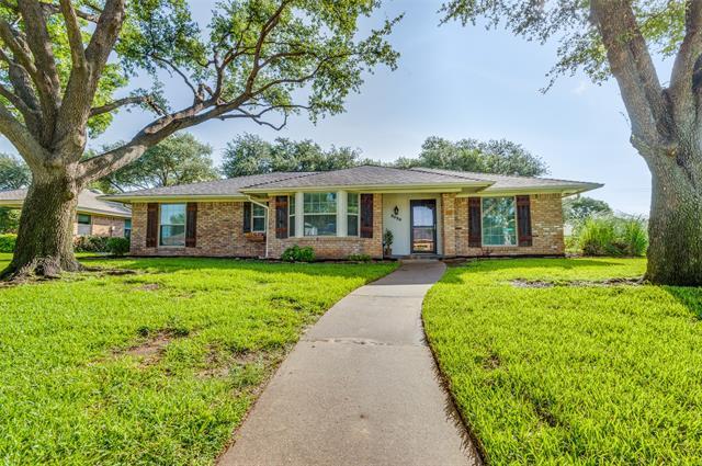 Building Photo - 2020 Normandy Dr