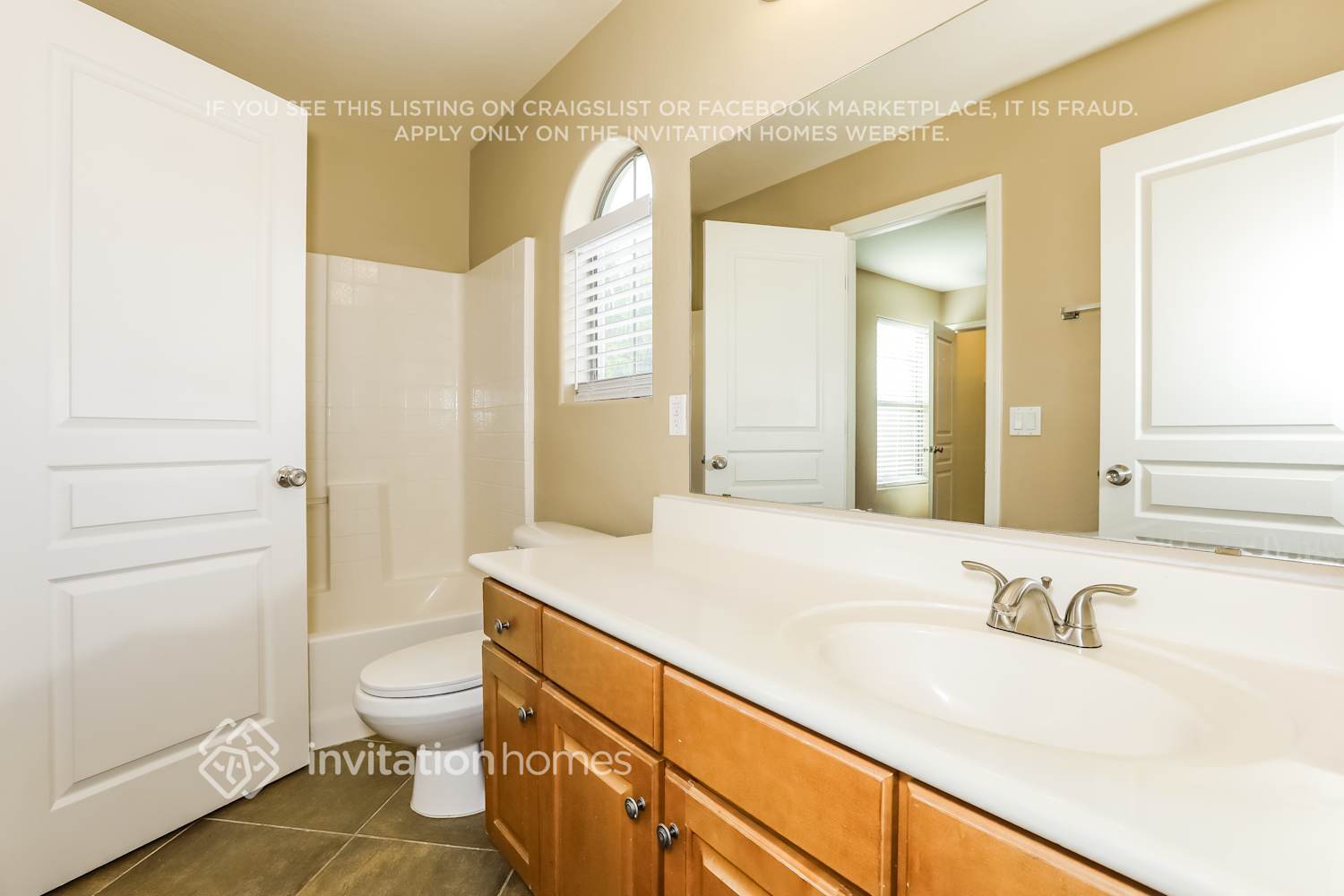 Building Photo - 451 S Hawes Rd