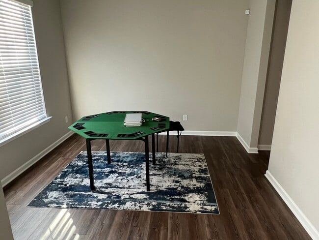 Building Photo - 3469 Minister Aly